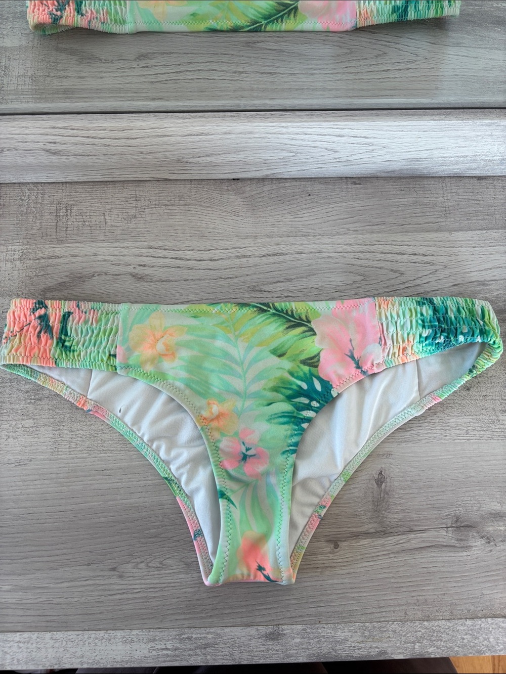 Victoria's Secret Tropical Floral Bikini Bottom - Mint & Coral
